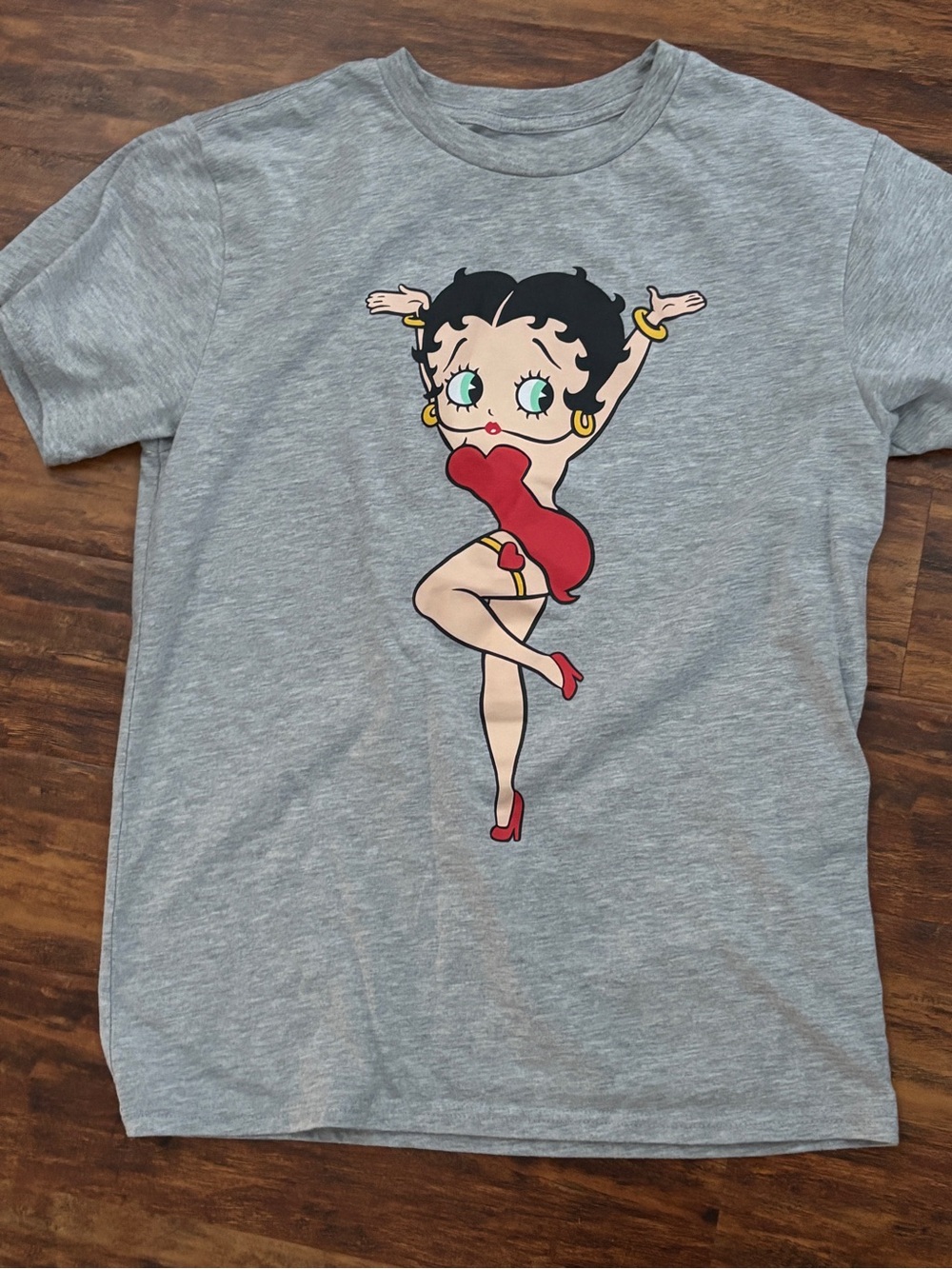 Betty Boop tshirt NWOT SIZE LARGE